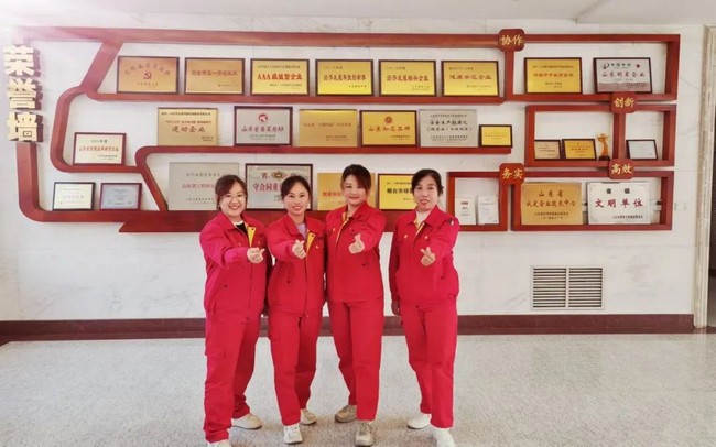 ad69bdaaf6e44e5bbfd986e7c0bfd55e