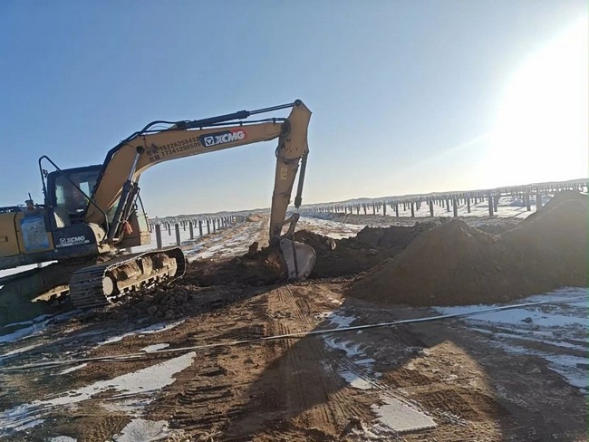 41a24071423c4457a5702f47caa583ff